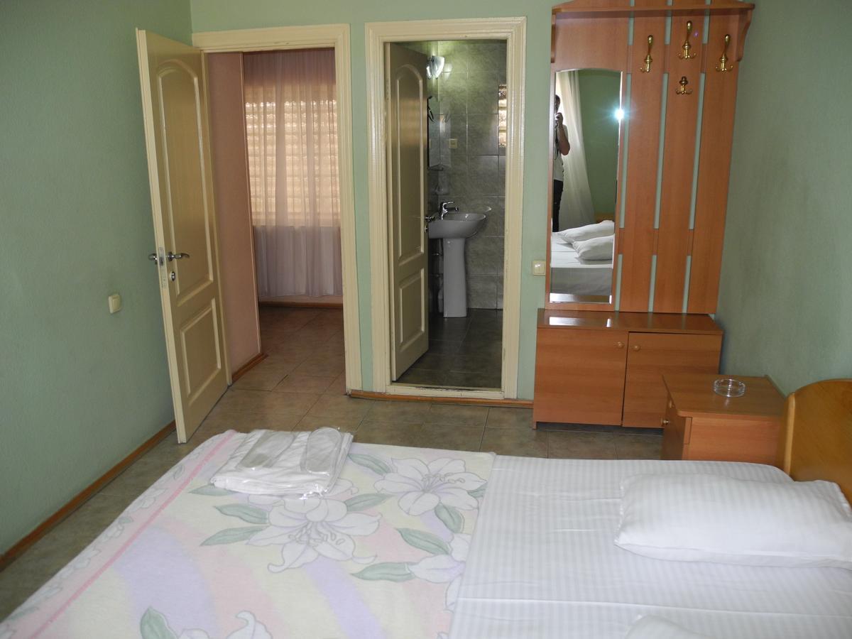 Hotel Sachveno Tbilisi ภายนอก รูปภาพ